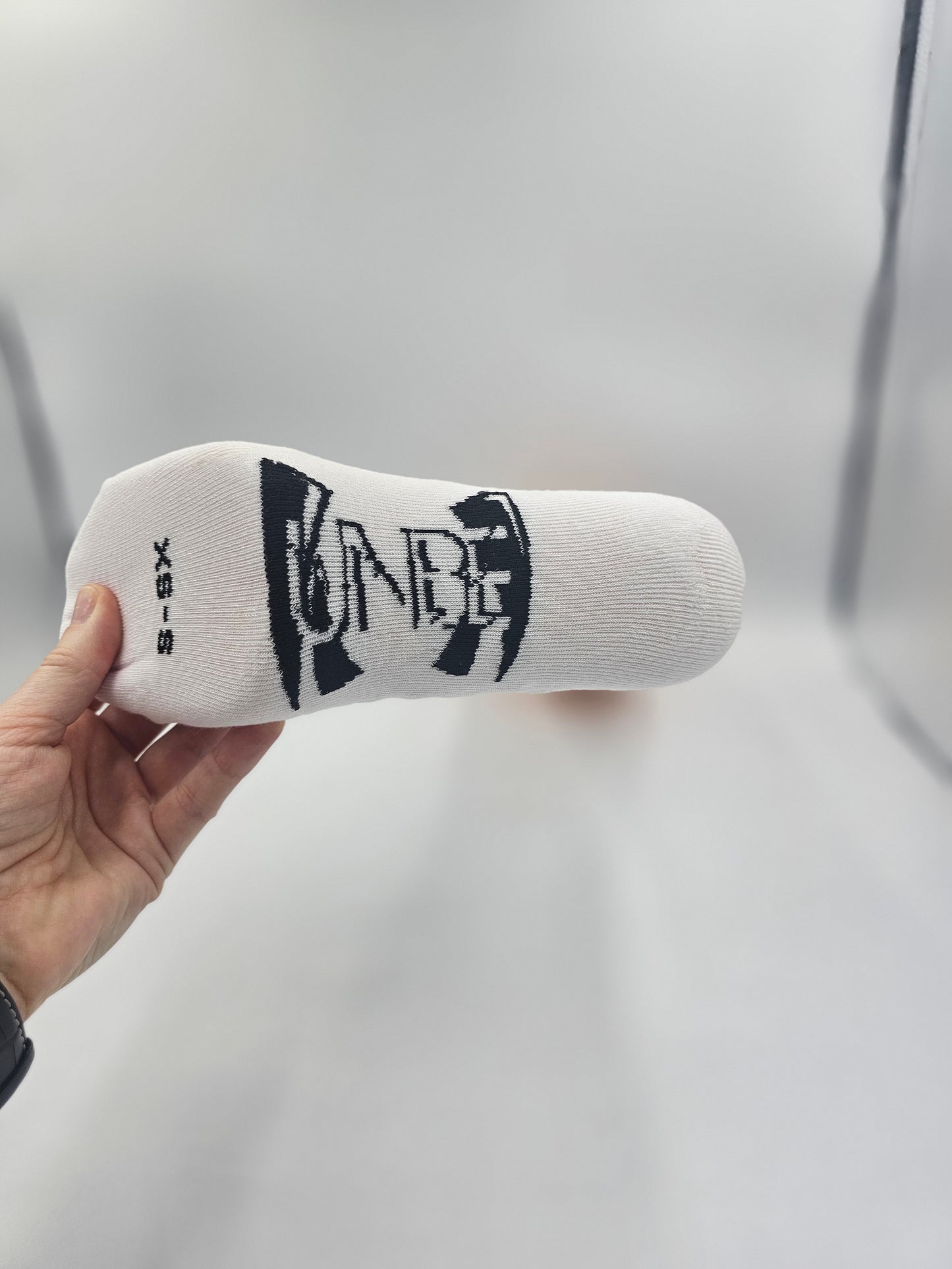 UNBE socks
